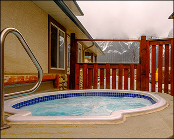 Banff Boundary Hot Pool